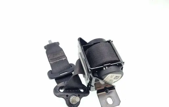 Chrysler Pacifica Middle seatbelt (rear) P5LA42DX9AG 6294882 T5U265810032
