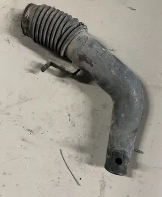 Opel Frontera B Air intake hose/pipe 897142010
