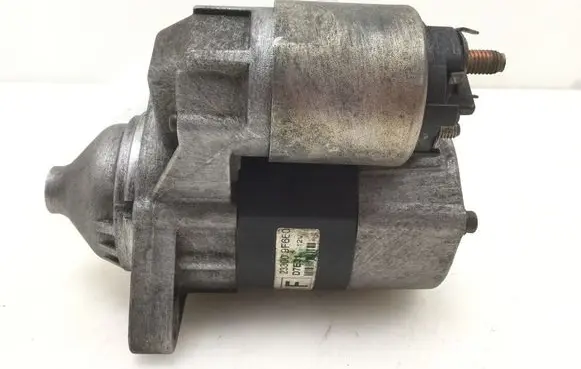 Nissan Primera Starter motor 233009F660
