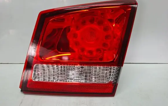 Fiat Freemont Tailgate rear/tail lights S27612697 68078516AE