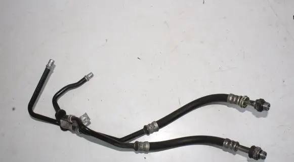 Jeep Cherokee Gearbox oil cooler pipe/hose 