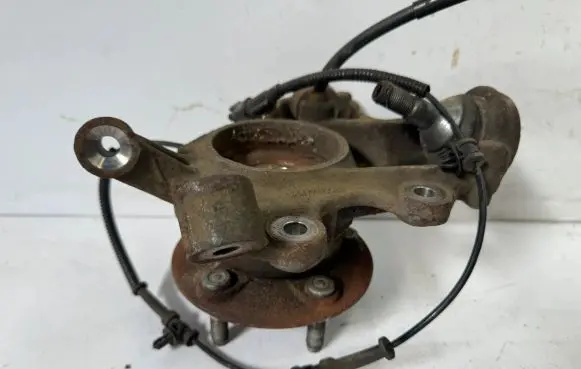 Jeep Grand Cherokee Rear wheel hub 04877112AC
