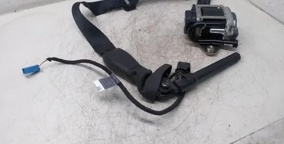 Volvo V60 Front seatbelt 616155800