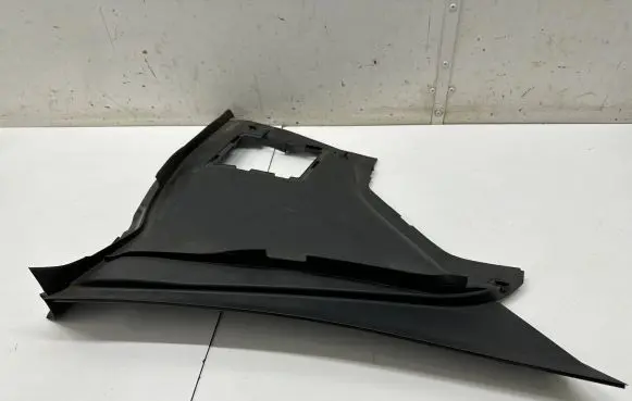 Mercedes-Benz C W206 Other engine bay part A2068301400