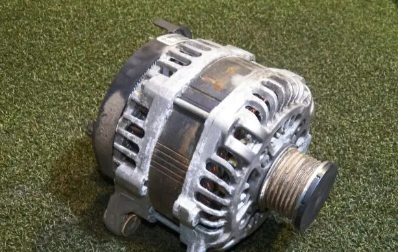 Fiat Talento Generator/alternator 231004436R A3TV4081ZE