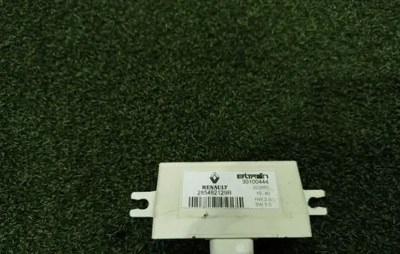 Renault Espace V (RFC) Other control units/modules 285482129R 30100444