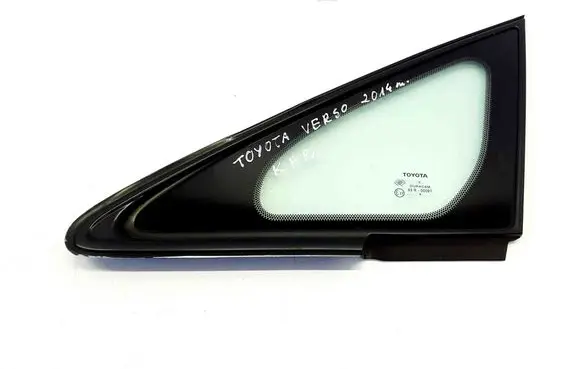 Toyota Verso-S Front triangle window/glass 