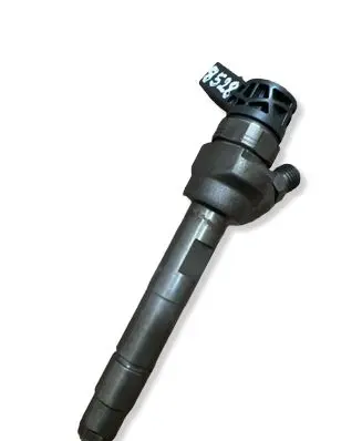 BMW 5 F10 F11 Fuel injector 7810702 0445110382