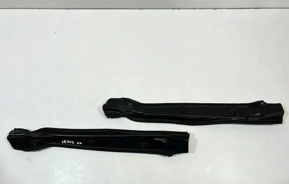 Lexus UX Fender trim (molding) 