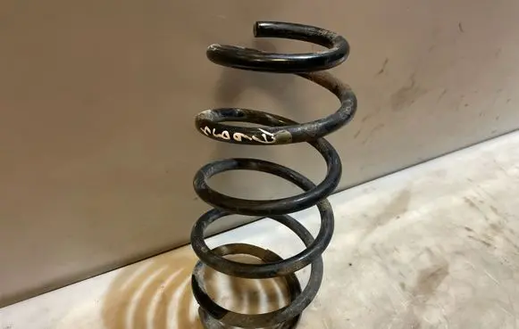 Opel Astra H Front coil spring 