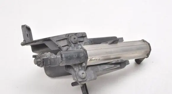 Citroen C4 Grand Picasso Headlight washer pump 