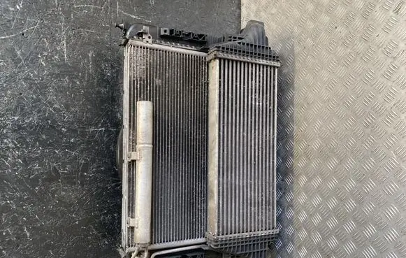 Coolant radiator