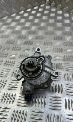 Volvo XC60 Vacuum pump 31219463