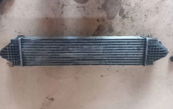 Volvo V70 Intercooler radiator
