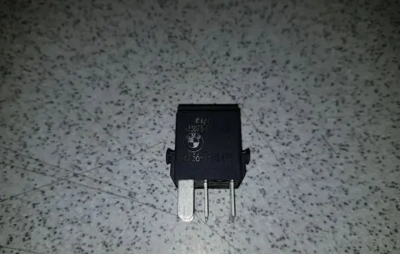 BMW 5 E39 Other relay 61361393412