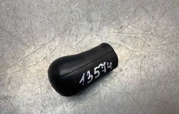 Toyota Corolla Verso E121 Gear lever shifter trim leather/knob