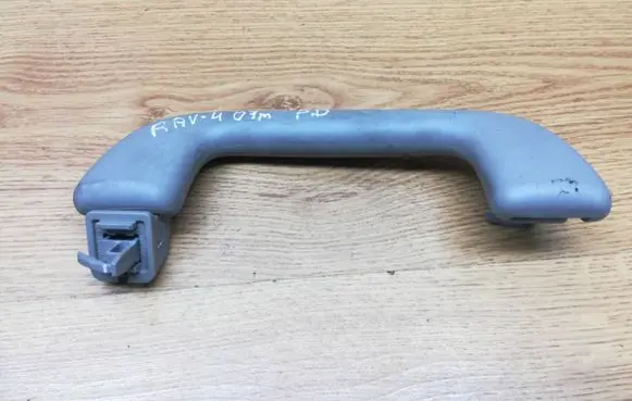 Toyota RAV 4 (XA30) Front interior roof grab handle 6746838018