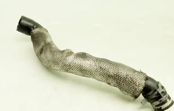 Audi A6 S6 C5 4B Breather/breather pipe/hose 059103221D