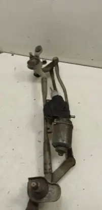 Mazda 5 Front wiper linkage and motor 1593000600