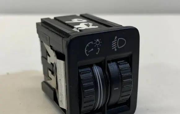 Volkswagen PASSAT B6 Headlight level height control switch 3C0941333A