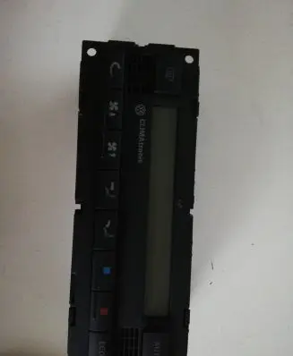 Volkswagen PASSAT B5 Climate control unit