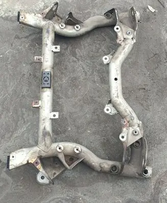 Mercedes-Benz E W212 Front subframe A0029980650