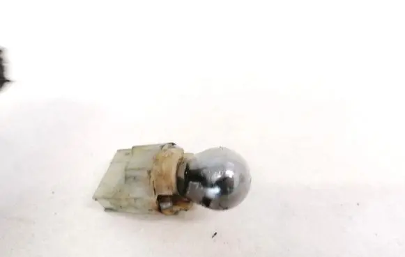 BMW 7 E32 Headlight part 133296