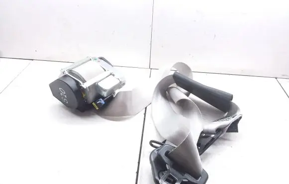 Renault Zoe Front seatbelt 868859451R 8205672