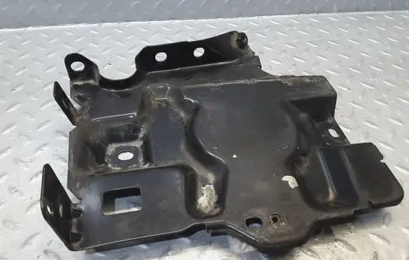 Citroen DS4 Battery tray 136WG