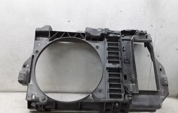 Citroen C5 Radiator cooling fan shroud