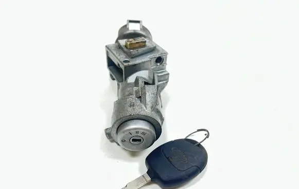 Ford Focus C-MAX Ignition lock 3M513F880AA