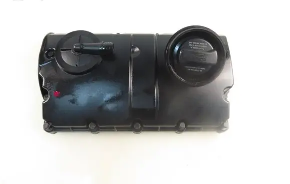 Volkswagen Golf IV Rocker cam cover 038103469S