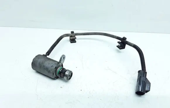 Volvo V60 Camshaft vanos timing valve 30757801 30757801AC