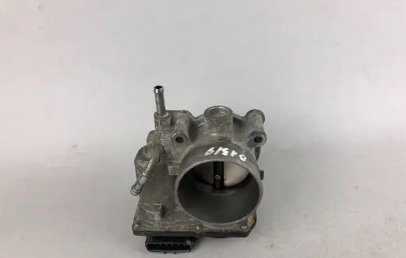 Subaru Outback Throttle valve 16112AA38A