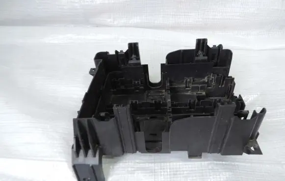 Opel Insignia B Fuse module
