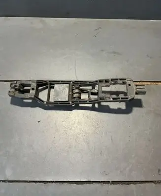 Mercedes-Benz ML W163 Front door exterior handle/bracket 
