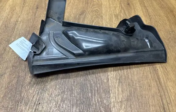 BMW 4 F32 F33 Other engine bay part 9297730 19074910 602225
