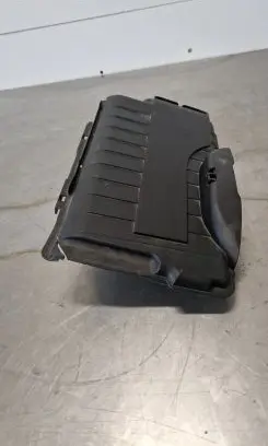 Mercedes-Benz B W246 W242 Battery box tray cover/lid A2465411005