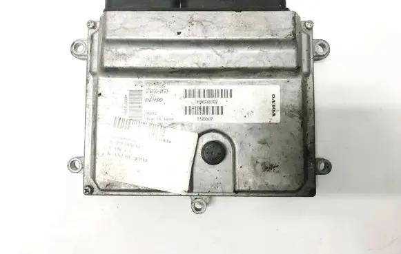 Volvo S40 Engine control unit/module 0797009133 079700-9133
