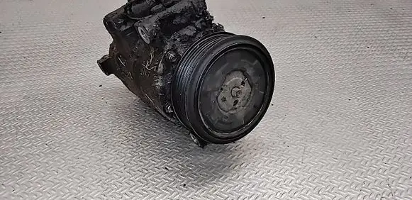 Audi A6 S6 C6 4F Air conditioning (A/C) compressor (pump) 4F0260805J