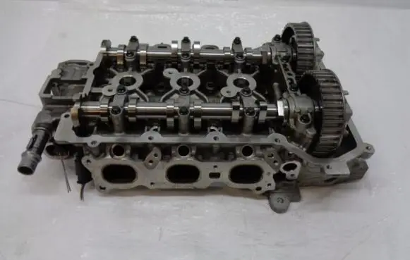 Citroen C3 Engine head 9810886380