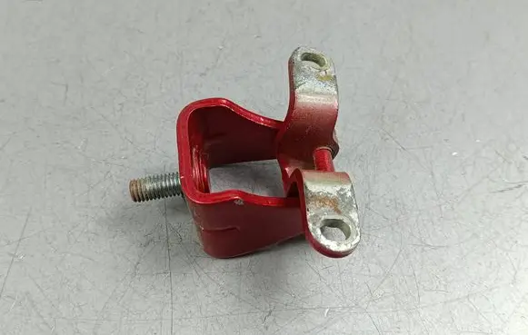 MG ZS Tailgate/trunk/boot hinge