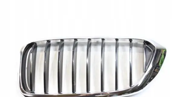BMW 6 G32 Gran Turismo Front bumper upper radiator grill 7412421