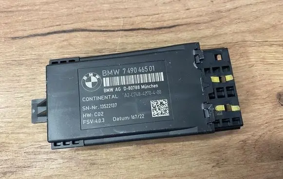 BMW iX3 G08 Seat control module 7490465