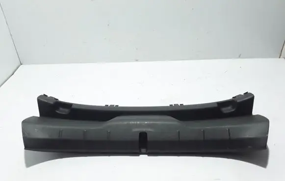 Volvo C30 Trunk/boot sill cover protection 8687734