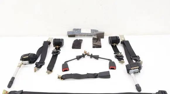 Mercedes-Benz E W124 Seat belt trim 1248600097