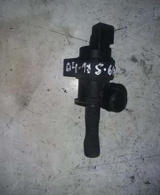 Volvo V60 Turbo solenoid valve 8653909