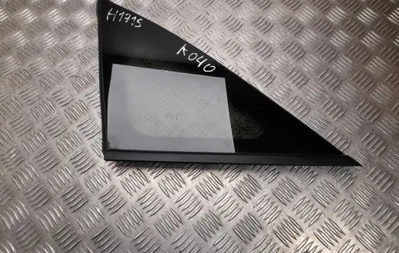 Hyundai Tucson TL Rear side window 87810N70