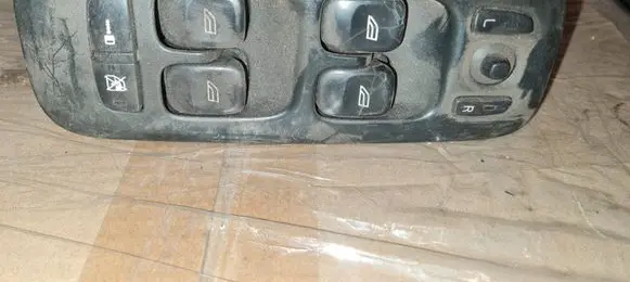 Volvo XC90 Electric window control switch 30746074