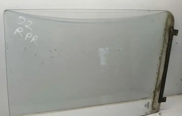 Ford Transit Front door window glass four-door 43R007023